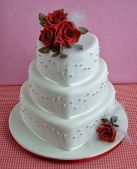 Sandra Monger Bespoke Wedding Cakes 1063072 Image 1